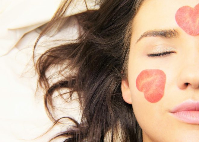 Soins anti-tâches naturels : astuces et solutions efficaces pour une peau éclatante