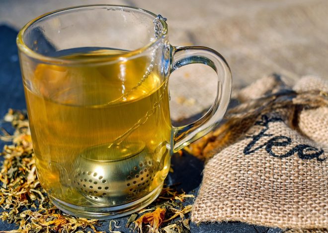 Huile de tea tree : propriétés, utilisations et conseils pour profiter de ses bienfaits